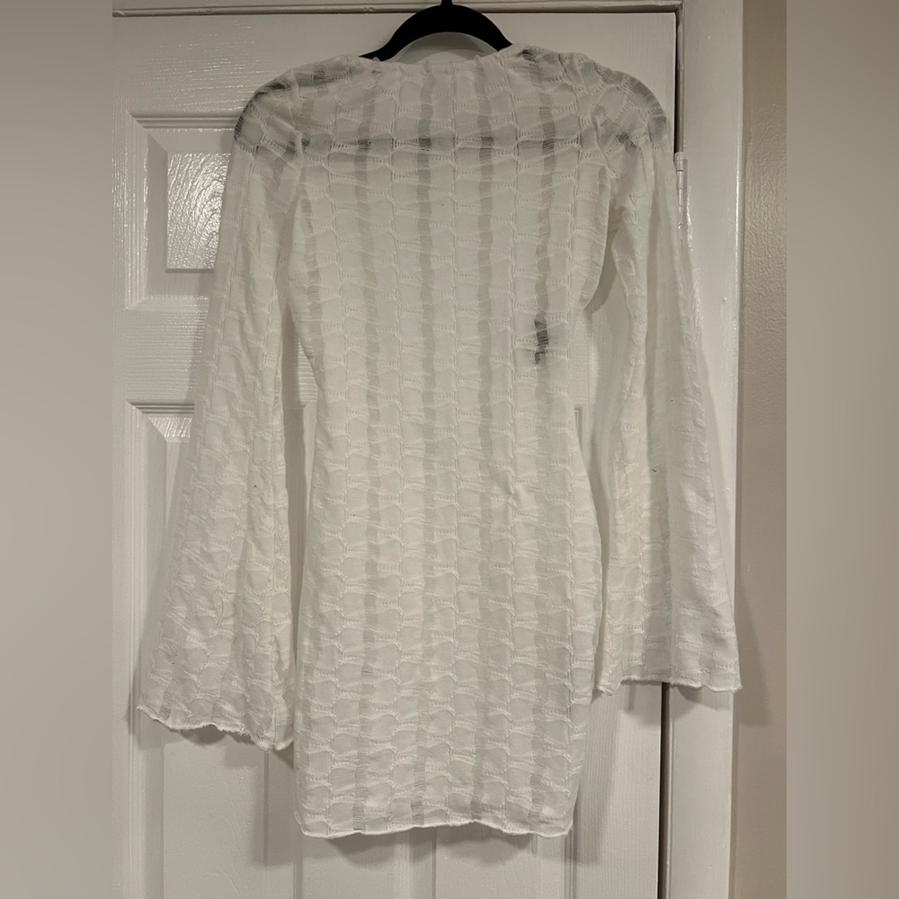 White Lace Long Sleeve dress